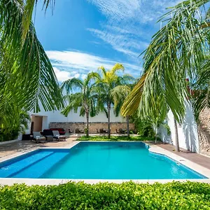 Hotel Embajadores, Merida