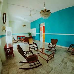 Bed & Breakfast Casa Lool Beh, Mérida